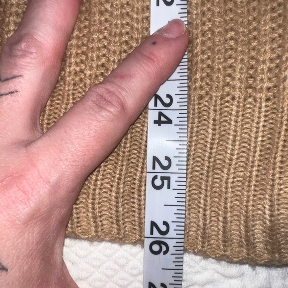 Colorblock V-Neck Sweater - Picture 5 of 5